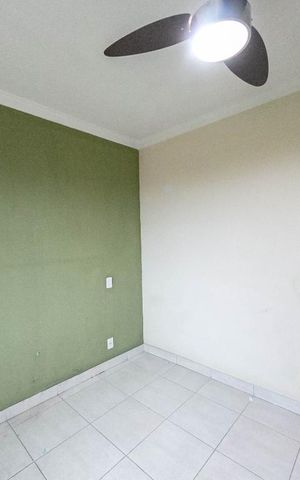 Casa de condomínio à venda com 68m², 2 quartos e 1 vagaQuarto 2