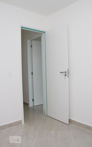 Apartamento à venda com 76m², 3 quartos e 1 vagaQuarto 02