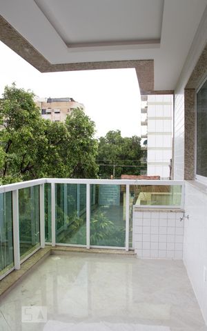Apartamento à venda com 76m², 3 quartos e 1 vagaVaranda - Sala