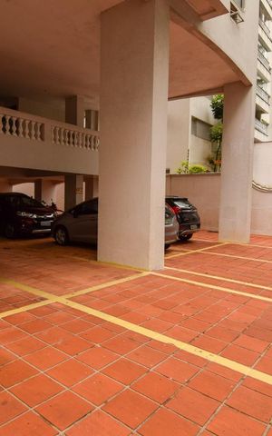 Apartamento para alugar com 120m², 2 quartos e 1 vaga Apartamento para alugar com 120m², 2 quartos e 1 vagaGaragem