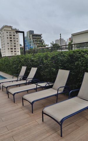 Apartamento à venda com 70m², 2 quartos e 1 vagaÁrea comum - Piscina