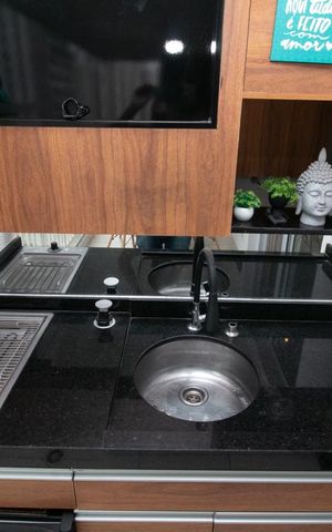 Apartamento à venda com 75m², 2 quartos e 2 vagas Apartamento à venda com 75m², 2 quartos e 2 vagasDetalhe Varanda
