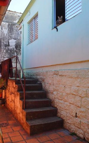 Casa à venda com 233m², 3 quartos e 3 vagasCasa dos Fundos