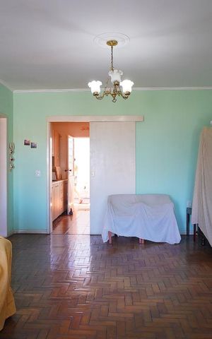 Casa à venda com 233m², 3 quartos e 3 vagasSala