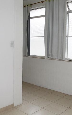 Apartamento para alugar com 84m², 3 quartos e 1 vagaÁrea de Serviço