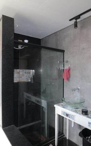 Casa para alugar com 465m², 3 quartos e 2 vagasBanheiro da Suíte