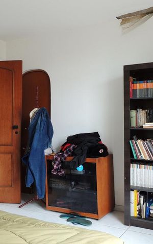 Casa à venda com 645m², 4 quartos e 5 vagasQuarto 2 - Suíte 