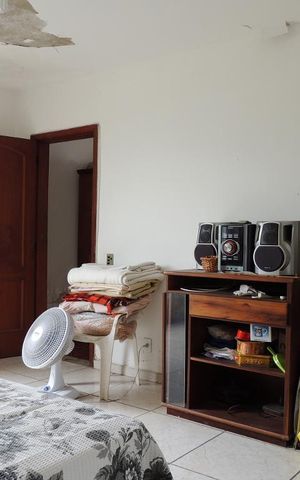 Casa à venda com 645m², 4 quartos e 5 vagasQuarto 4 - Suíte