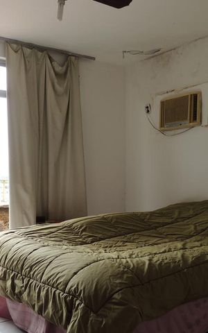 Casa à venda com 645m², 4 quartos e 5 vagasQuarto 2 - Suíte 