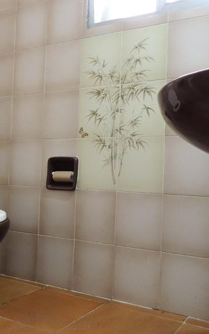 Casa à venda com 645m², 4 quartos e 5 vagasBanheiro social 