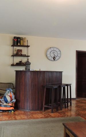 Casa à venda com 645m², 4 quartos e 5 vagasSala 1