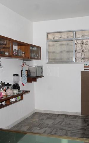 Casa à venda com 233m², 4 quartos e 1 vagaCozinha