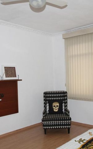 Casa à venda com 233m², 4 quartos e 1 vagaQuarto 1