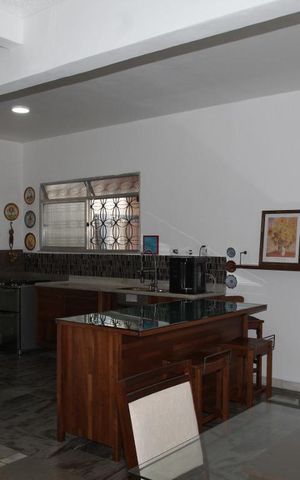 Casa à venda com 233m², 4 quartos e 1 vagaCopa