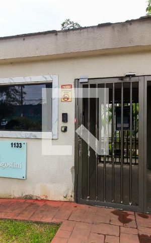 Apartamento para alugar com 42m², 2 quartos e 1 vaga Apartamento para alugar com 42m², 2 quartos e 1 vagaFachada