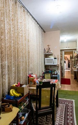 Casa à venda com 252m², 2 quartos e 5 vagasCozinha
