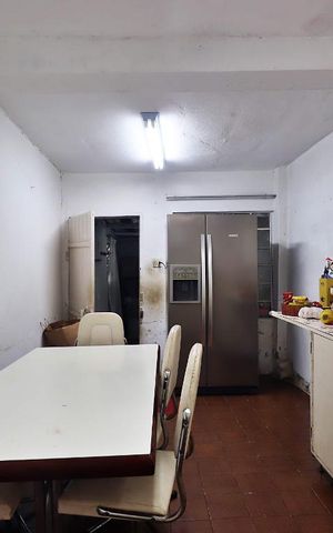 Casa à venda com 240m², 3 quartos e 2 vagasCozinha