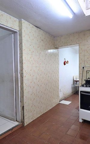 Casa à venda com 240m², 3 quartos e 2 vagasCozinha