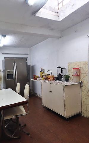 Casa à venda com 240m², 3 quartos e 2 vagasCozinha