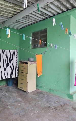 Casa à venda com 240m², 3 quartos e 2 vagasQuintal