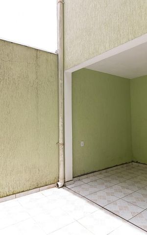 Casa à venda com 200m², 6 quartos e 1 vagaCasa 1 - quintal fundos