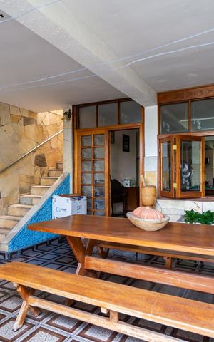 Casa à venda com 177m², 3 quartos e 2 vagas Casa à venda com 177m², 3 quartos e 2 vagasQuintal