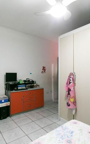 Casa à venda com 249m², 4 quartos e 6 vagas Casa à venda com 249m², 4 quartos e 6 vagasSuite