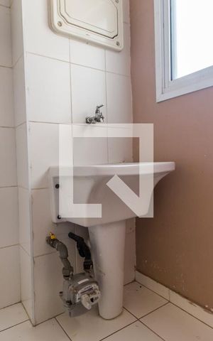 Apartamento à venda com 68m², 3 quartos e 1 vagaÁrea de Serviço
