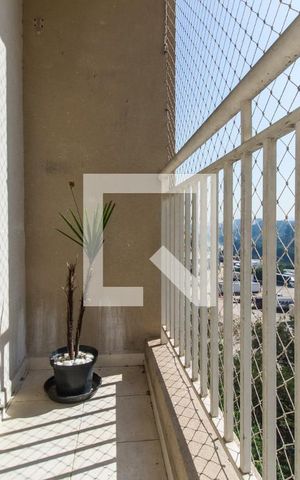 Apartamento à venda com 68m², 3 quartos e 1 vagaSacada