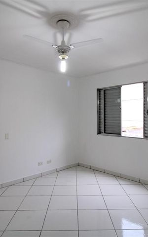 Casa para alugar com 112m², 2 quartos e 3 vagasQuarto 1