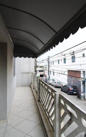 Casa para alugar com 112m², 2 quartos e 3 vagasVaranda da sala 