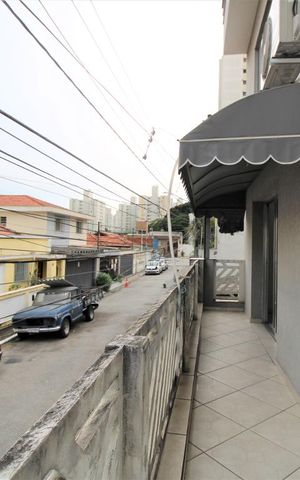Casa para alugar com 112m², 2 quartos e 3 vagasVaranda da sala 