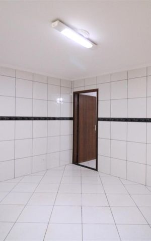 Casa para alugar com 112m², 2 quartos e 3 vagasCozinha 
