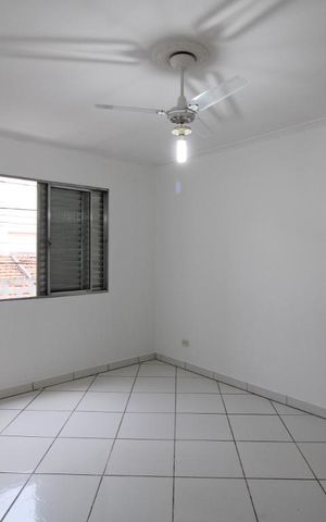 Casa para alugar com 112m², 2 quartos e 3 vagasQuarto 1