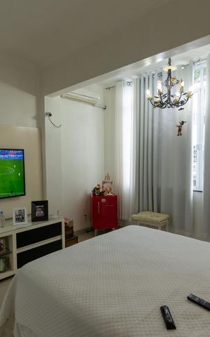 Casa à venda com 238m², 5 quartos e 3 vagasQuarto 2