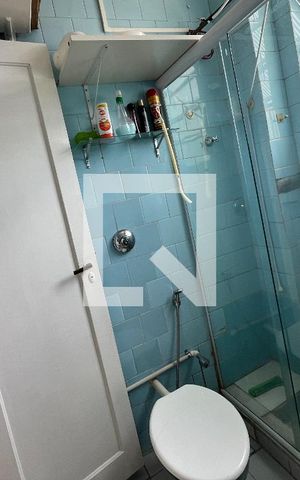 Apartamento à venda com 45m², 2 quartos e sem vaga Apartamento à venda com 45m², 2 quartos e sem vagaBanheiro