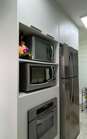 Apartamento à venda com 110m², 3 quartos e 2 vagas Apartamento à venda com 110m², 3 quartos e 2 vagasCozinha