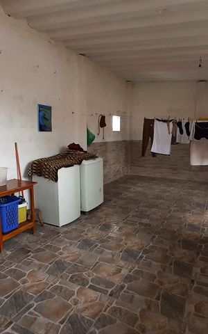 Casa à venda com 150m², 5 quartos e 1 vagaLavanderia