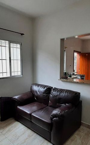 Casa à venda com 150m², 5 quartos e 1 vagaSala