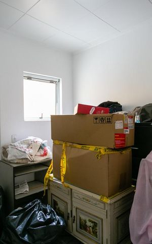 Casa à venda com 345m², 4 quartos e 8 vagas Casa à venda com 345m², 4 quartos e 8 vagasQuarto de serviço