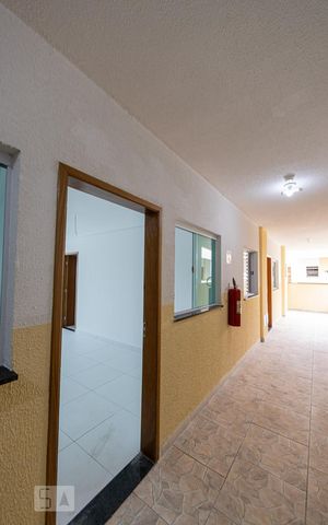 Apartamento à venda com 70m², 2 quartos e sem vaga Apartamento à venda com 70m², 2 quartos e sem vagaEntrada