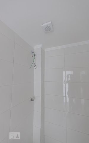 Apartamento à venda com 70m², 2 quartos e sem vaga Apartamento à venda com 70m², 2 quartos e sem vagaBanheiro Social