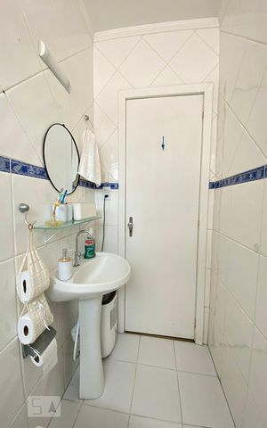 Apartamento para alugar com 55m², 1 quarto e sem vagaBanheiro