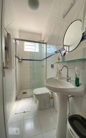 Apartamento para alugar com 55m², 1 quarto e sem vagaBanheiro