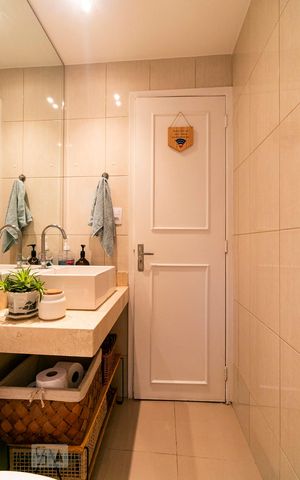 Apartamento para alugar com 50m², 2 quartos e 1 vagaBanheiro
