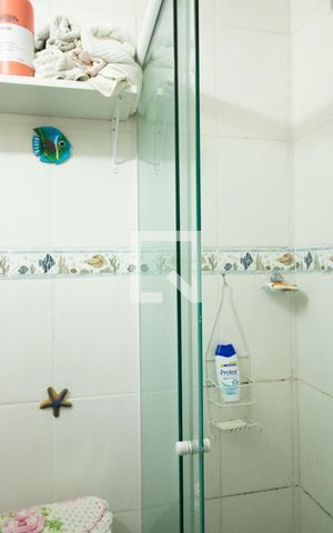 Studio à venda com 20m², 1 quarto e sem vaga Studio à venda com 20m², 1 quarto e sem vagaStudio / Banheiro
