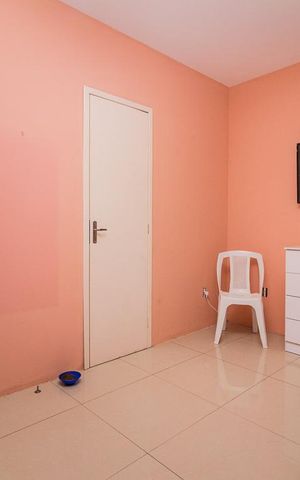 Casa à venda com 225m², 2 quartos e 2 vagas Casa à venda com 225m², 2 quartos e 2 vagasDormitório