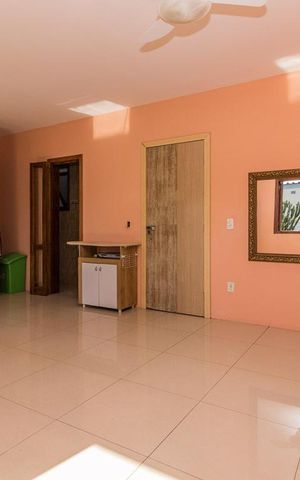 Casa à venda com 225m², 2 quartos e 2 vagas Casa à venda com 225m², 2 quartos e 2 vagasDormitório2