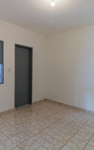 Casa para alugar com 50m², 1 quarto e sem vaga Casa para alugar com 50m², 1 quarto e sem vagaQuarto