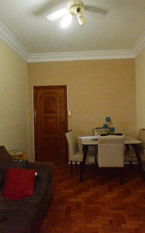 Apartamento à venda com 65m², 2 quartos e sem vagaSala